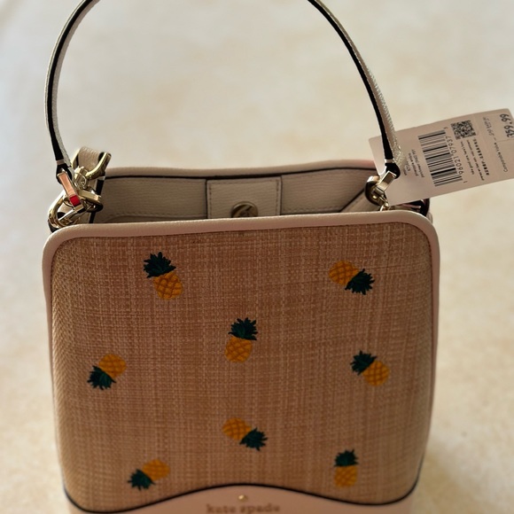 Kate Spade beautiful summer handbag/crossbody. With matching wallet. - Picture 5 of 7